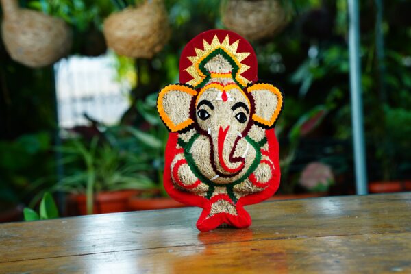 Medium Shining Ganesh - Image 2