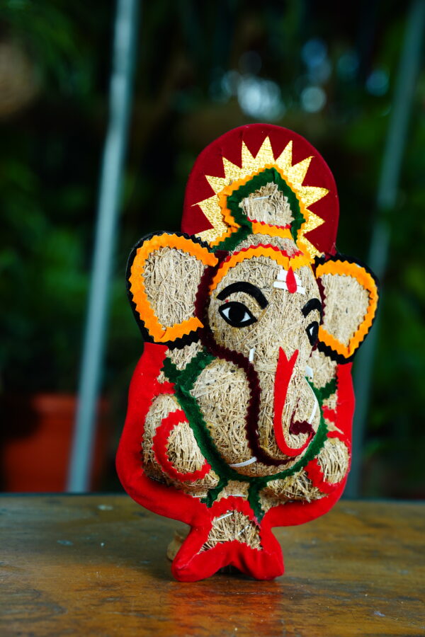 Medium Shining Ganesh - Image 4