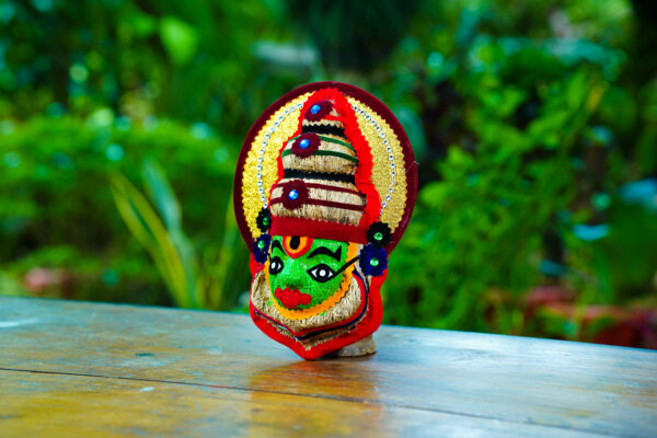 Vetiver Small Kathakali - Image 4
