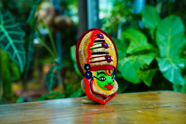 Vetiver Small Kathakali - Image 5