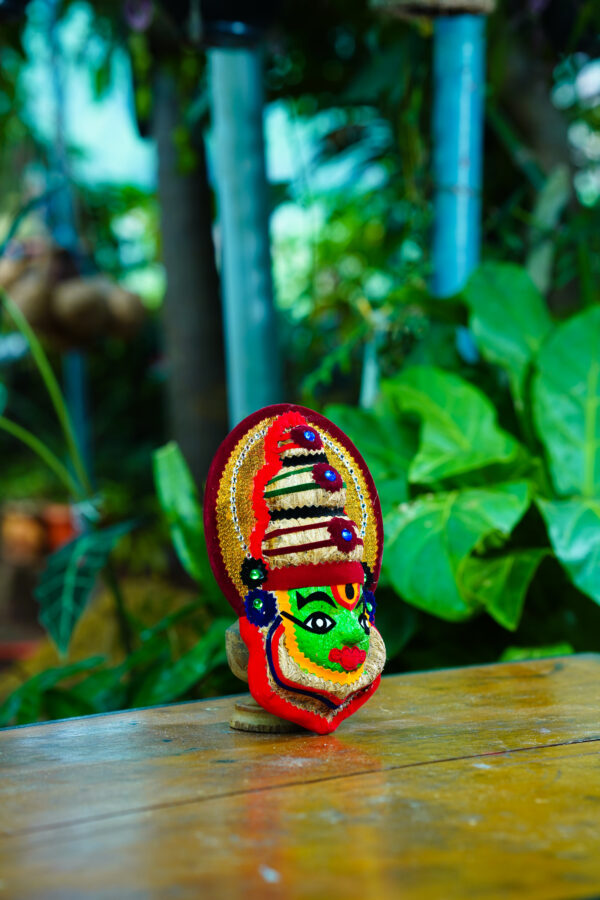 Vetiver Small Kathakali - Image 6