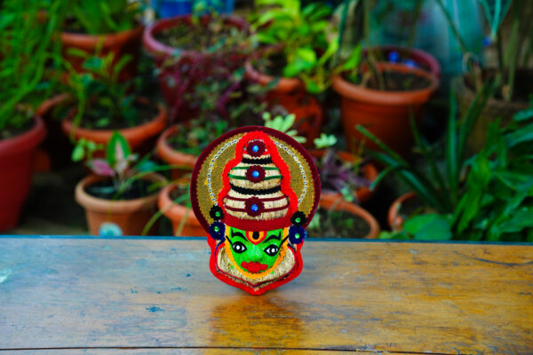 Vetiver Small Kathakali - Image 7